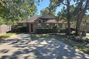1043 Mann Rd, Conroe, TX 77303 - Photo 1