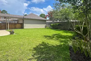 7202 Starbridge Dr, Houston, TX 77095 - Photo 46
