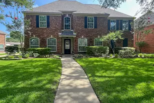 7202 Starbridge Dr, Houston, TX 77095 - Photo 2