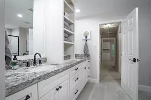 7202 Starbridge Dr, Houston, TX 77095 - Photo 32