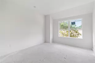 1502 Hussion St, Houston, TX 77003 - Photo 8