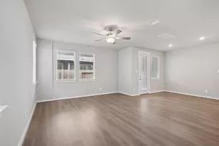 19923 Emerald Bnd Wy, Atascocita, TX 77346 - Photo 2