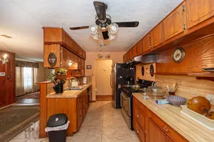 8002 Richland Dr, Houston, TX 77028 - Photo 6