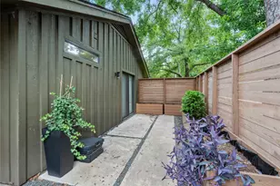 1754 Conrad Sauer Dr, Houston, TX 77043 - Photo 26