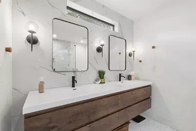 1754 Conrad Sauer Drive, Houston, TX 77043 - Photo 16