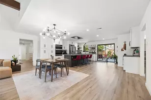 1754 Conrad Sauer Dr, Houston, TX 77043 - Photo 4