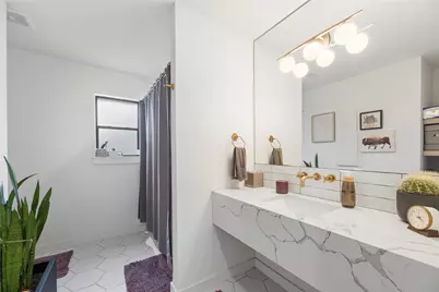 1754 Conrad Sauer Drive, Houston, TX 77043 - Photo 20