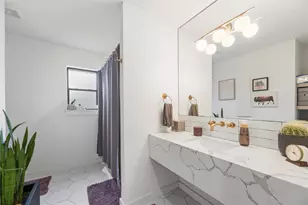 1754 Conrad Sauer Dr, Houston, TX 77043 - Photo 20