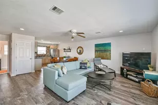 17812 Vera Cruz Blvd, Galveston, TX 77554 - Photo 12