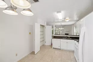 6606 Grand Haven Dr, Houston, TX 77088 - Photo 16