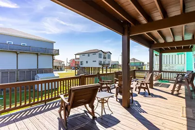 110 Ocean View Drive, Port Bolivar, TX 77650 - Photo 6