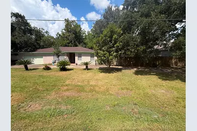 1714 W Sealy Street, Alvin, TX 77511 - Photo 4