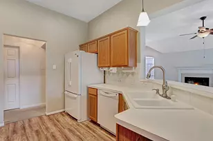 8742 Aberdeen Palms Dr, Houston, TX 77095 - Photo 8