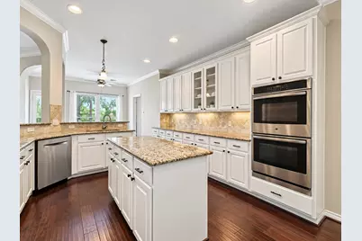 9523 Sotherloch Lake Drive, Spring, TX 77379 - Photo 16