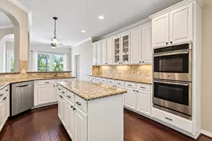 9523 Sotherloch Lake Dr, Spring, TX 77379 - Photo 16