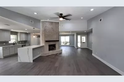 7807 Bellerive Dr Drive, Houston, TX 77036 - Photo 10