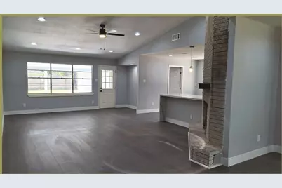 7807 Bellerive Dr Drive, Houston, TX 77036 - Photo 20