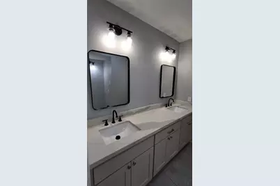 7807 Bellerive Dr Drive, Houston, TX 77036 - Photo 28