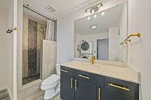 5925 Almeda Rd, Houston, TX 77004 - Photo 6