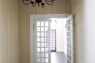 404 S Lasalle St, Navasota, TX 77868 - Photo 8