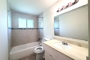 9706 Crestdale Cir, Houston, TX 77080 - Photo 22