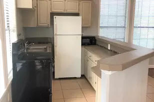 543 W 27th St, Houston, TX 77008 - Photo 4