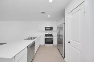 1031 Garnet Rain, Beasley, TX 77417 - Photo 18