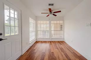 934 Goldfinch Ave, Sugar Land, TX 77478 - Photo 26