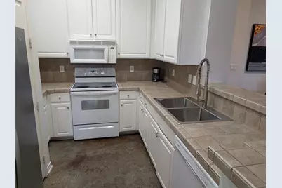 2400 McCue Road #136, Houston, TX 77056 - Photo 6