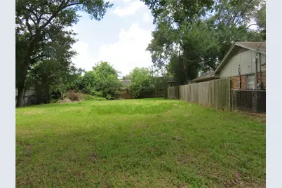 801 Cub Lane, Richmond, TX 77469 - Photo 6