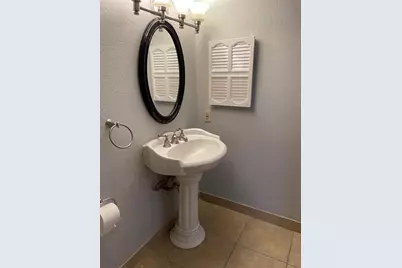 2820 S Bartell Drive #24, Houston, TX 77054 - Photo 10