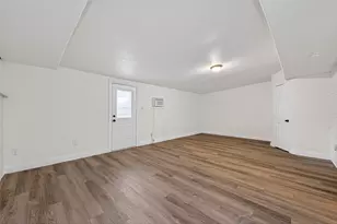 7718 Morley St, Houston, TX 77061 - Photo 24