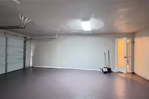 7718 Morley St, Houston, TX 77061 - Photo 40