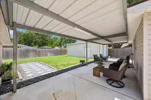 1801 Lazy Creek Ln, Pearland, TX 77581 - Photo 22