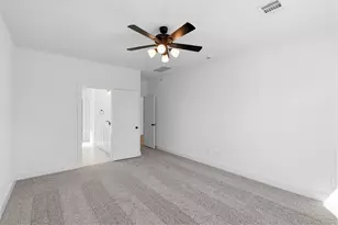 361 Covey Ln, Sealy, TX 77474 - Photo 16