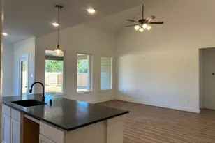 361 Covey Ln, Sealy, TX 77474 - Photo 6