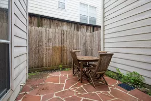 5213 Blossom St, Houston, TX 77007 - Photo 18