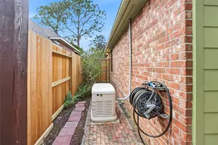 3531 Deerbrook Ct, Pearland, TX 77584 - Photo 26