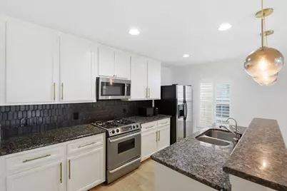 1714 W Webster Street, Houston, TX 77019 - Photo 22