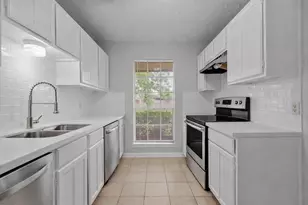 13909 Plantation Valley Dr, Houston, TX 77083 - Photo 12