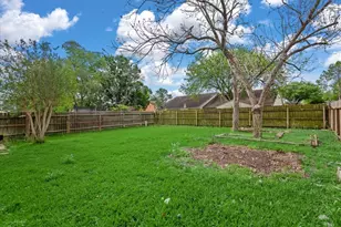 13909 Plantation Valley Dr, Houston, TX 77083 - Photo 20