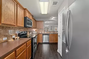 1518 Darfield Ct, Houston, TX 77014 - Photo 6