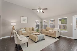 1518 Darfield Ct, Houston, TX 77014 - Photo 12