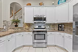 312 Blossomwood Dr, League City, TX 77573 - Photo 8