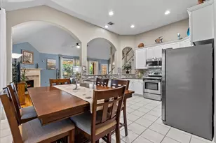 312 Blossomwood Dr, League City, TX 77573 - Photo 12