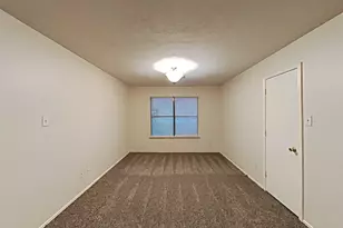 9818 Golden Prairie Ln, Houston, TX 77086 - Photo 6