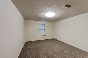 9818 Golden Prairie Ln, Houston, TX 77086 - Photo 10