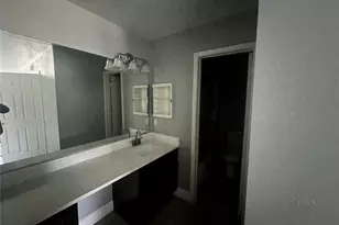 8034 Antoine Dr, Houston, TX 77088 - Photo 6