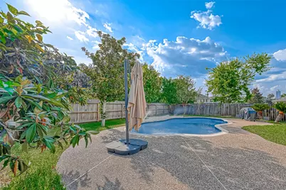 2015 Holly Glade Lane, Sugar Land, TX 77498 - Photo 32