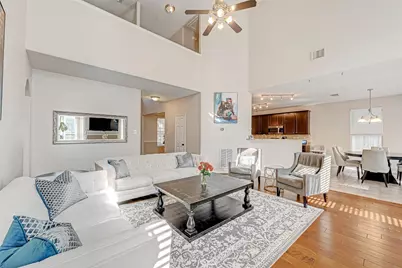 2015 Holly Glade Lane, Sugar Land, TX 77498 - Photo 6